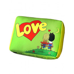 Подушка love is (зеленая)