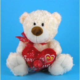 Мишка "LOVE" с сердечком